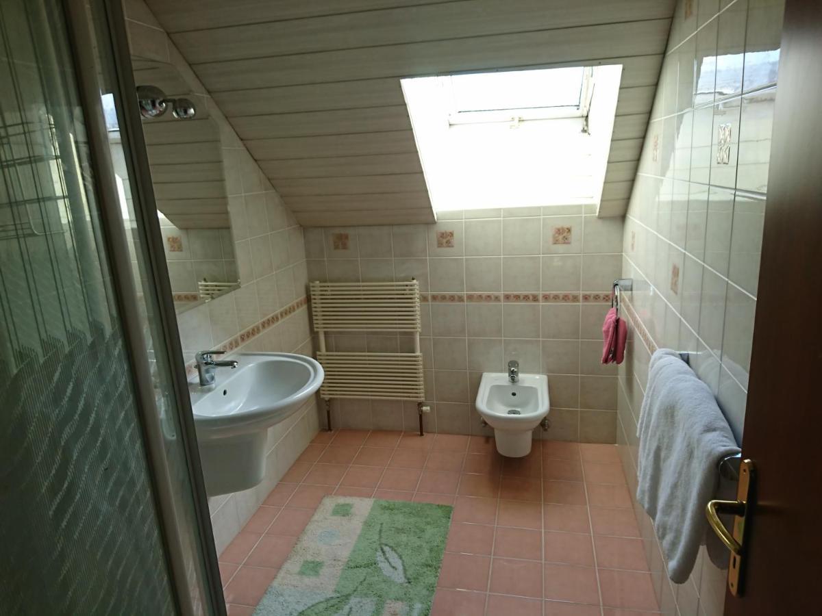 Sobe Janez Bed and Breakfast Križe Esterno foto