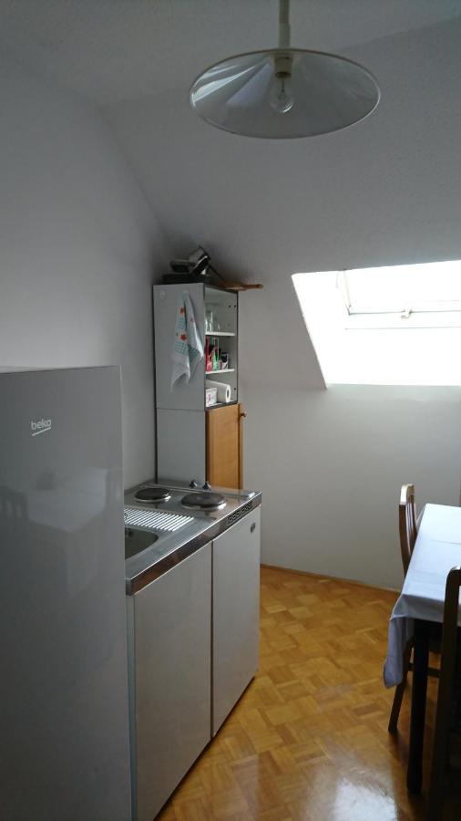 Sobe Janez Bed and Breakfast Križe Esterno foto